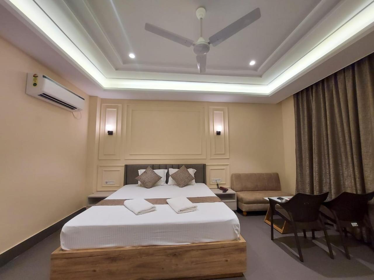 Parth King Beach Resort Мандармани Экстерьер фото